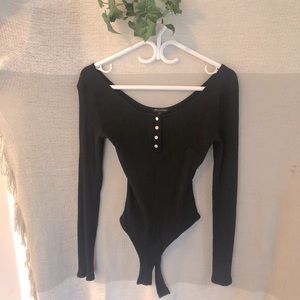 Black long sleeve bodysuit